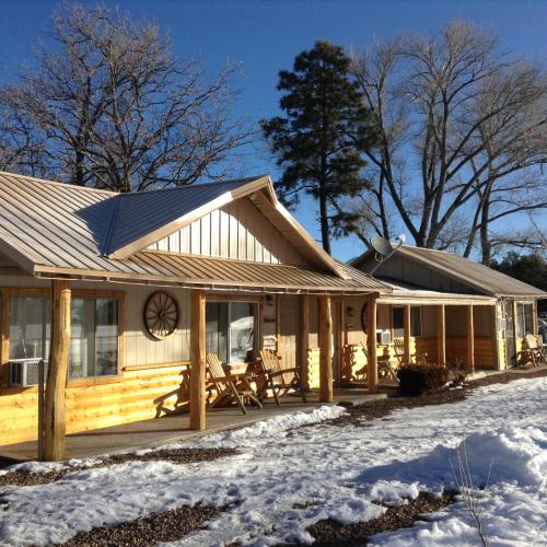 Rainbows End Fishing Resort - 숙소 외관