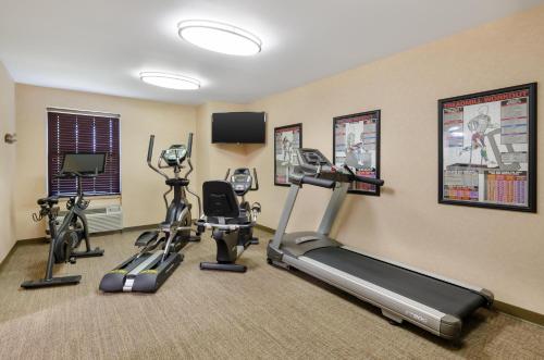 BEST WESTERN PLUS Inn at Valley View in Roanoke, USA