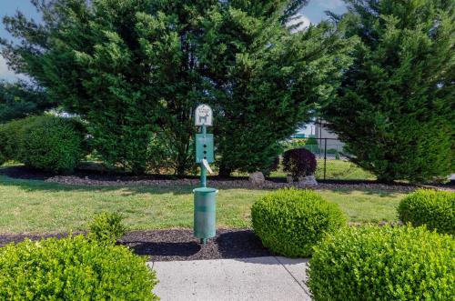 BEST WESTERN PLUS Inn at Valley View - image 36