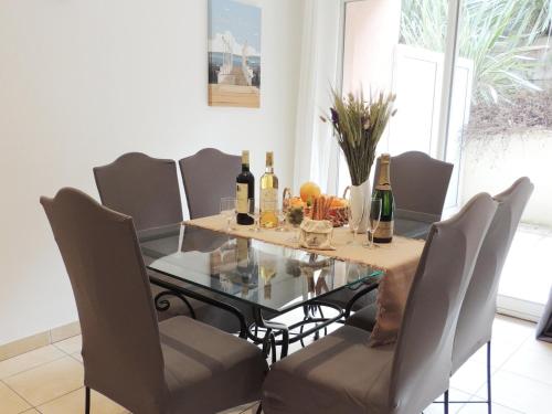 Central Arcachon Apartment Stay - image 4
