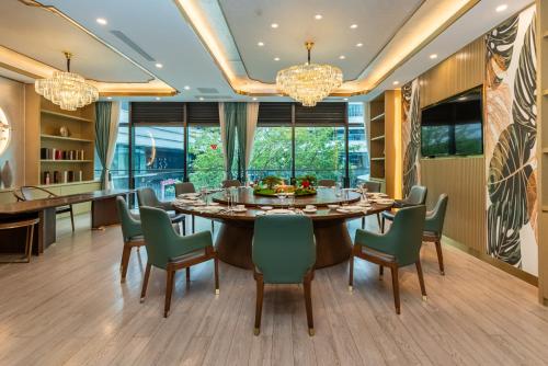 Ресторан, Grand Mercure Shanghai Lingang in Фэнсянь и Цзиньшань