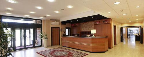 Hotel Executive Meeting & Events - image 9