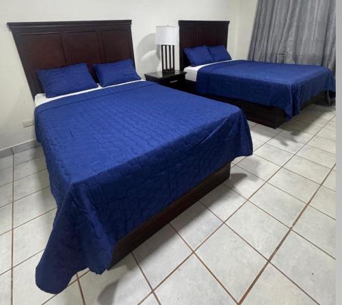 Piñas Room (Pinas Room) in El Pino
