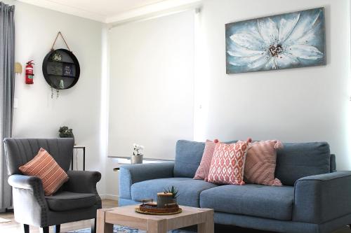 The Woodlands Hideaway - 2 Bedroom Modern Acreage Guesthouse - Ipswich