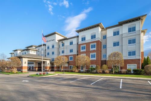 Hyatt House Fishkill – khách sạn tại Newburgh (NY)