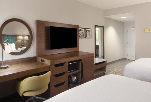 Hampton Inn & Suites Natchez - image 28