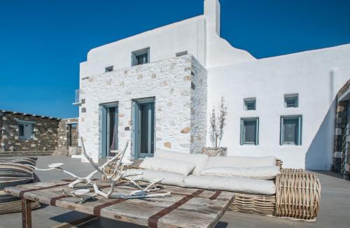 入口, Aelia Paros Beachfront Villas in 派洛斯