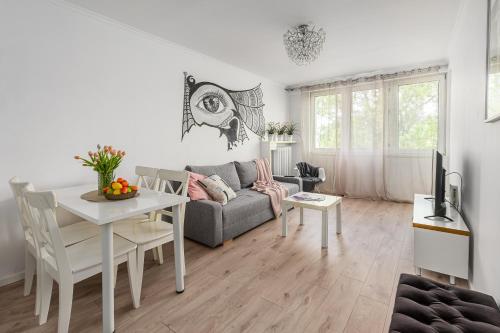 ShortStayPoland Aleje Jerozolimskie (B13), Warschau