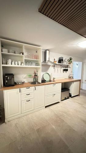 ห้องอาหาร, Ferienzimmer BlatnerS Bissersheim in แลมเพอร์เทียม