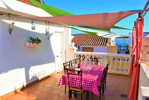 Apartment 30 meters from the beach