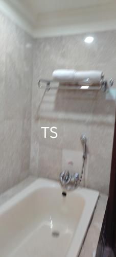 KL moricha Apartment Times Square - image 3
