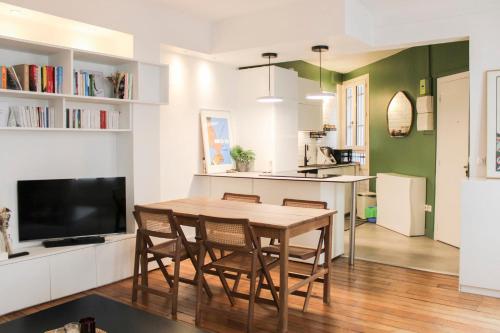 quiet apartment in the heart of the 9th - image 11