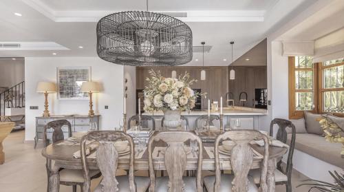 VACATION MARBELLA I Villa White Orchid Palatial Villa Private Heated Pool Prime Golf Valley Location Minutes from Puerto Banus Luxury Interiors Outdoor Fire Pit Lounge - image 5