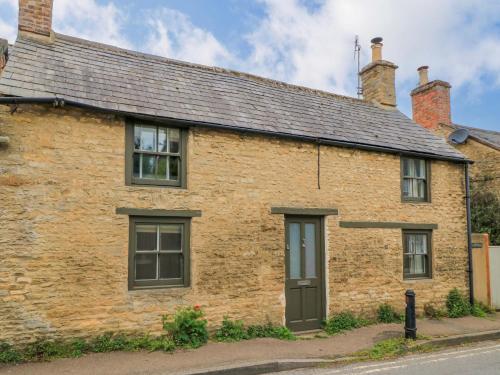 Well Cottage – khách sạn tại Charlbury