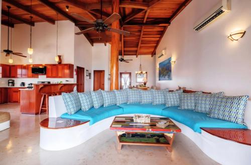 Viesnīcas āriene, Indigo Beach Homes 3C in Ambergris Kaje