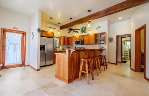 Зовнішній вигляд готелю, Indigo Beach Homes 2A in Амбергріс Кей