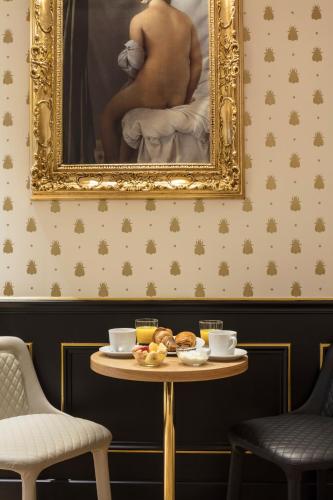 Food and beverages, Hotel Eiffel Petit Louvre near Eiffel Tower