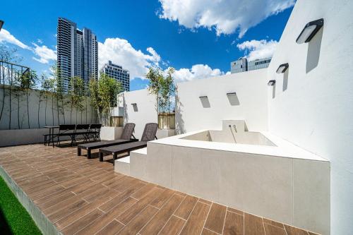Balcony/terrace, Hotel Code Cheonho in Gangdong