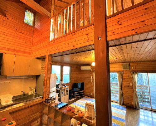 熱海パンプキンハウス AWA Resort in Ajiro