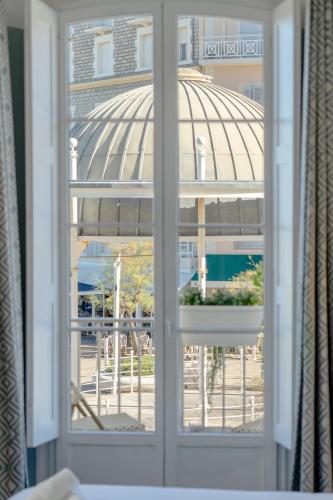 Вид, Hôtel de l'Océan in Біарріц