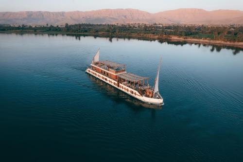 Fayrouz Sanctuary Dahabiya Cruise By Dhara Hotels - Luxor to Aswan 4 Nights from Monday to Friday - image 4