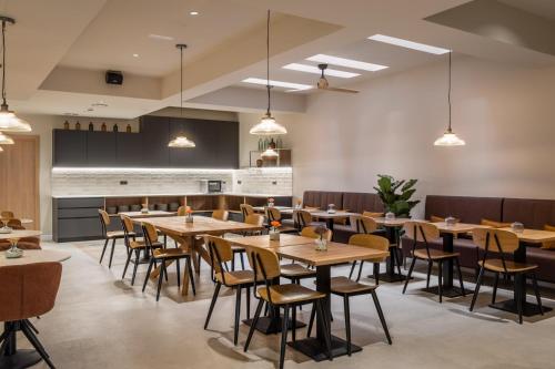 Restoran, Aerohotel Barcelona Airport 24 H in zračna luka Barcelona 