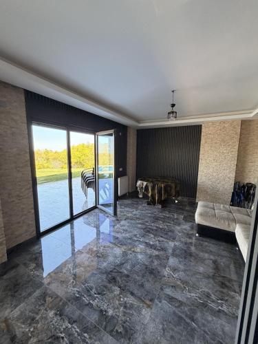 Modern Escape in the Heart of Nature Alba di Mare Villa in Kurfallı Köyü