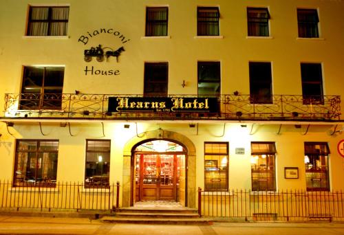 . Hearns Hotel