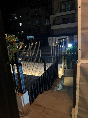 전망, 24 Stunden Strom Neu renovierte Wohnung mit Garten & Pool WLAN Verfügbar (24 Stunden Strom Neu renovierte Wohnung mit Garten & Pool WLAN Verfugbar) in 트리폴리