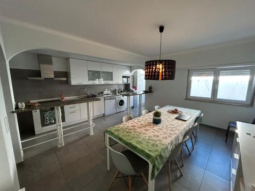 Sal Guest House - Costa da Caparica