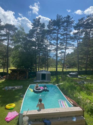 Programlehetőségek, Chalet for 10 with the forest in Saint-Auban