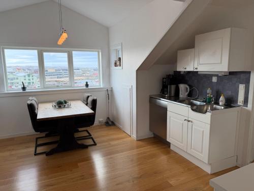 кухня, Rooftop view apartment 2 in Вардьо