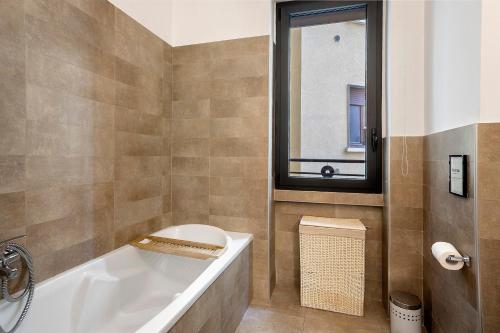 Apartment In Milan Close To Mm2 - image 2