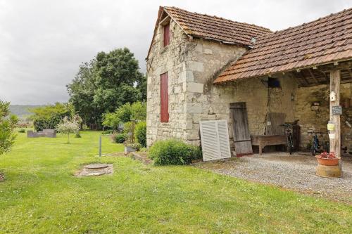 Le Bourg Joly in Rigny-Usse (Centre)