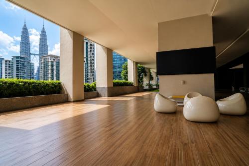 Dreamy Luxury Suites KLCC At MANOR KUALA LUMPUR - image 8