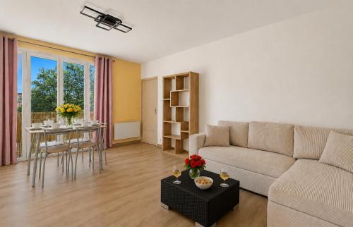 Appartement lumineux avec balcon et parking gratuit