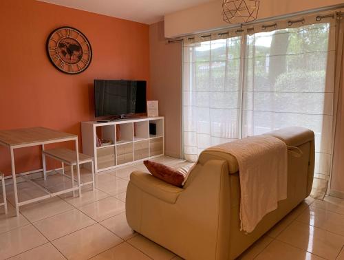 Appartement cosy avec piscine proche centre