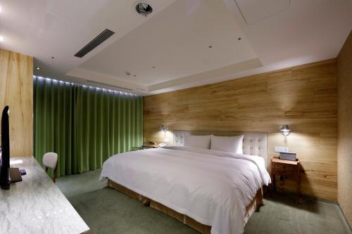 VIP Suite image 5