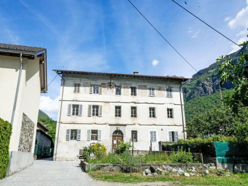 Viesnīcas āriene, Studio Palazzo Landfogti Studio by Interhome in Semione