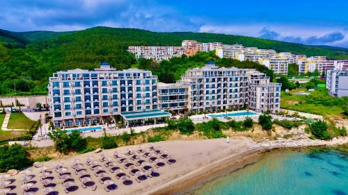 Onyx Deluxe Apart First Line Beach Sveti Vlas – khách sạn tại Elenite