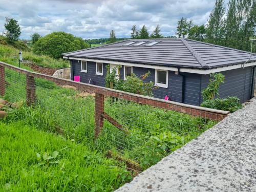 Зовнішній вигляд готелю, Craigpark Lodge in Caldercruix