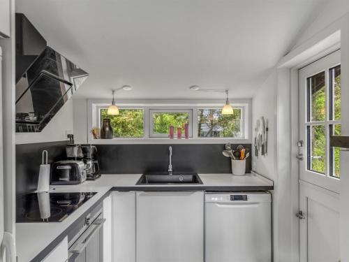 virtuve, Holiday Home Momo - 2-8km from the sea by Interhome in Bolilmark