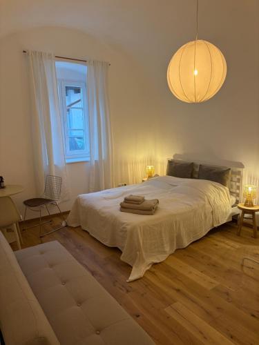 Ágy, room4you Lambach Apartment, Studiozimmer & Zimmer in Stadl-Paura