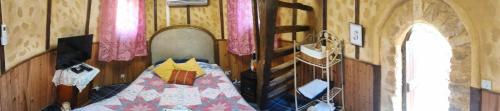 Chambre de la Tour 1 in Milhac