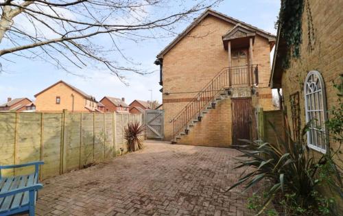 Aed, Centrally located coach house in Titchfield