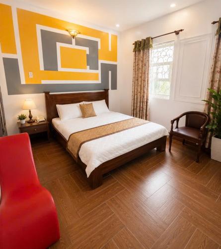 room detail thumbnail 1