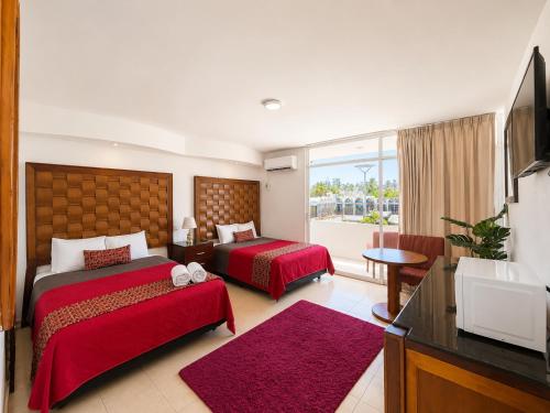 Zona Dorada Living in Mazatlán
