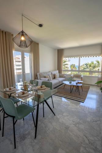 MARBELLA BANUS SUITES - Banús Playa Rocío - Premium 2BR - 2BA - Direct Beach Access - Stunning Sea & Garden Views - Outdoor Terrace - Super Bright - Pool - 3 Min Walk to Puerto Banús