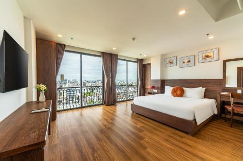 Langmandi Hotel & Apartment in Da Nang — photo 2