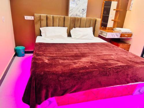 Hotel Blue Sky in Tikamgarh